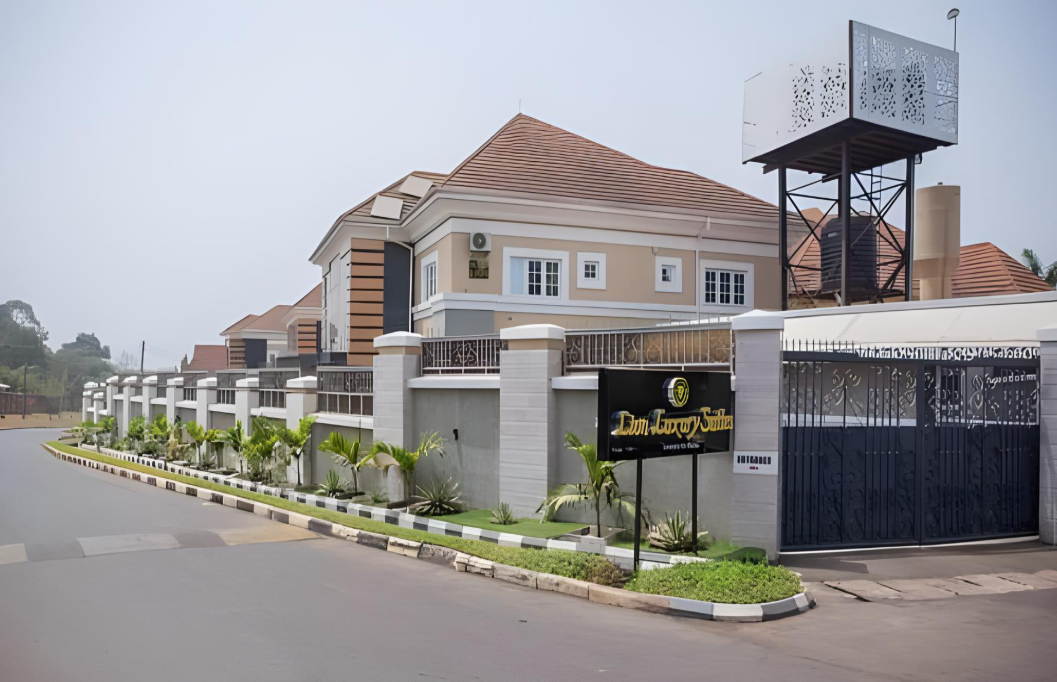 Lion Luxury Suites